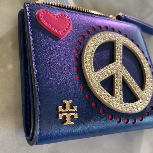TORY BURCH “Peace”Mini Wallet - Picture 6 of 8